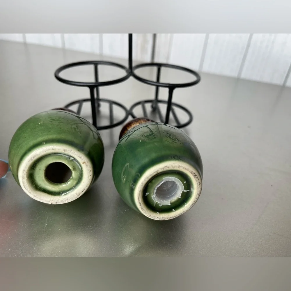 Ceramic Salt And Pepper Shakers Set With Holder Stoneware Look